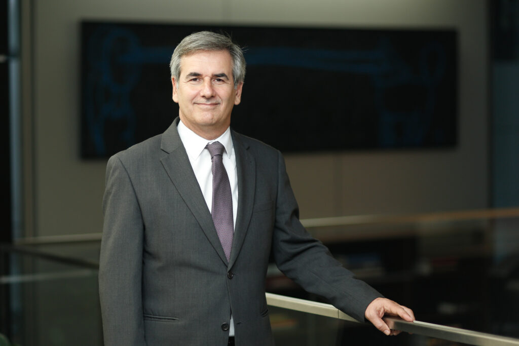 Prof. Simon Grima 1 Prof. Simon Grima 1